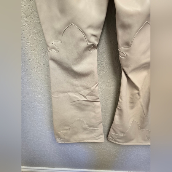 Rock & Roll Denim HIGH RISE EXTRA STRETCH FLARE FAUX LEATHER PANTS in Ivory - Picture 9 of 14